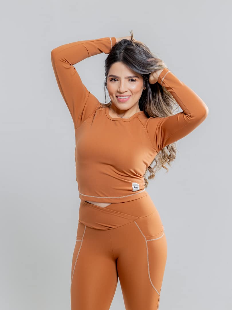 Blusa manga larga café